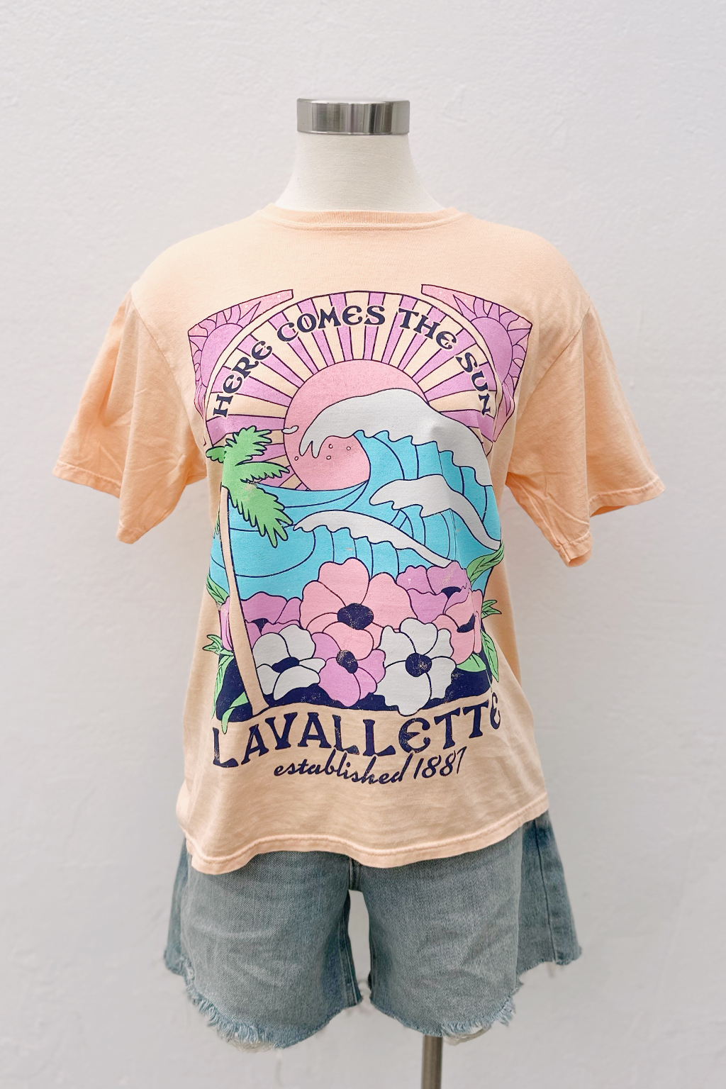Here Comes the Sun Lavallette Tee