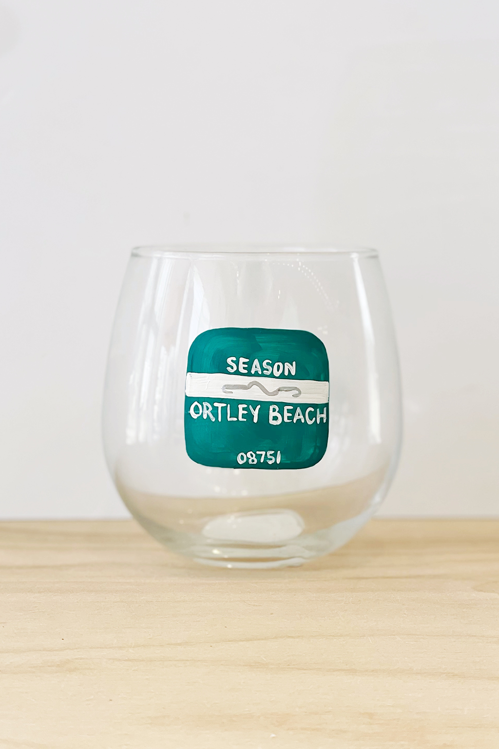 Beach Badge Wine Glass