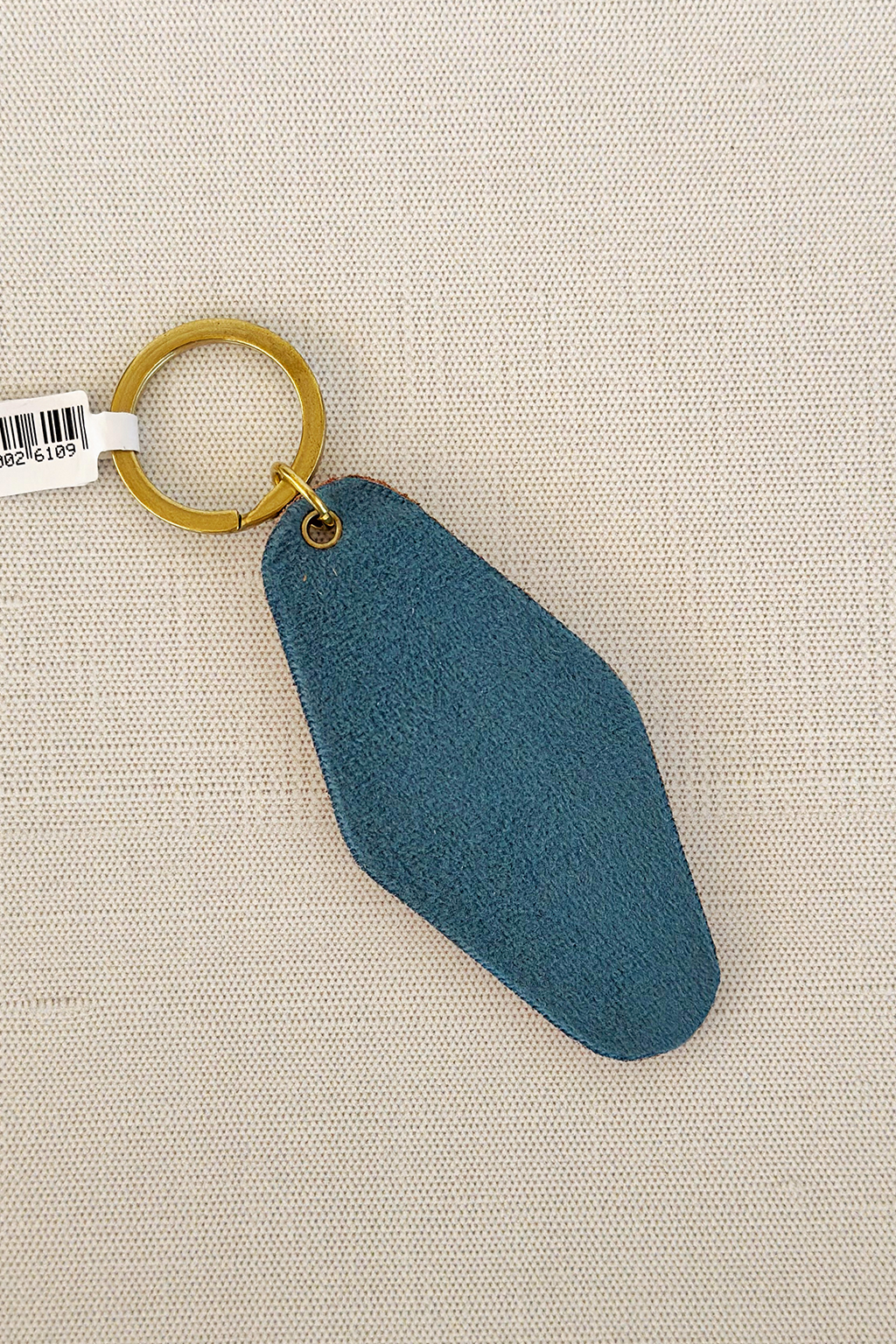 Living On Beach Time Hotel Keychain